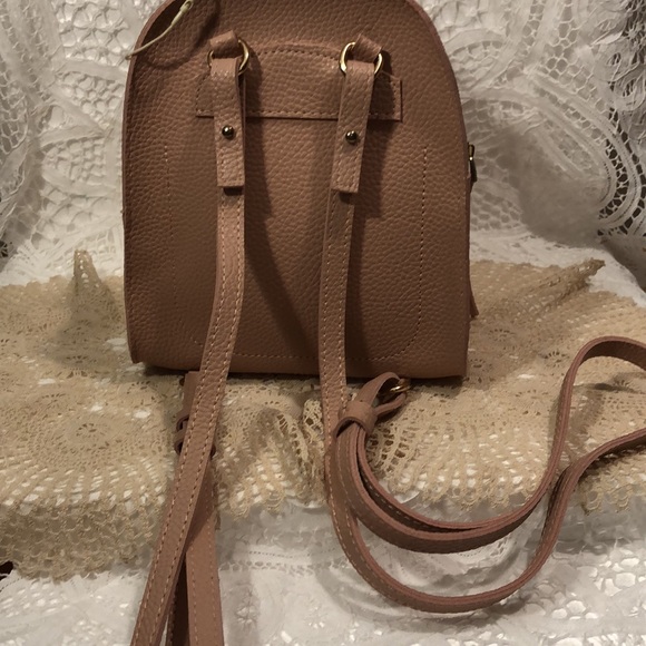 🦋Miniso Tiny Leather Backpack - Picture 4 of 9
